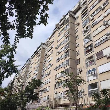 Arena West Apartman